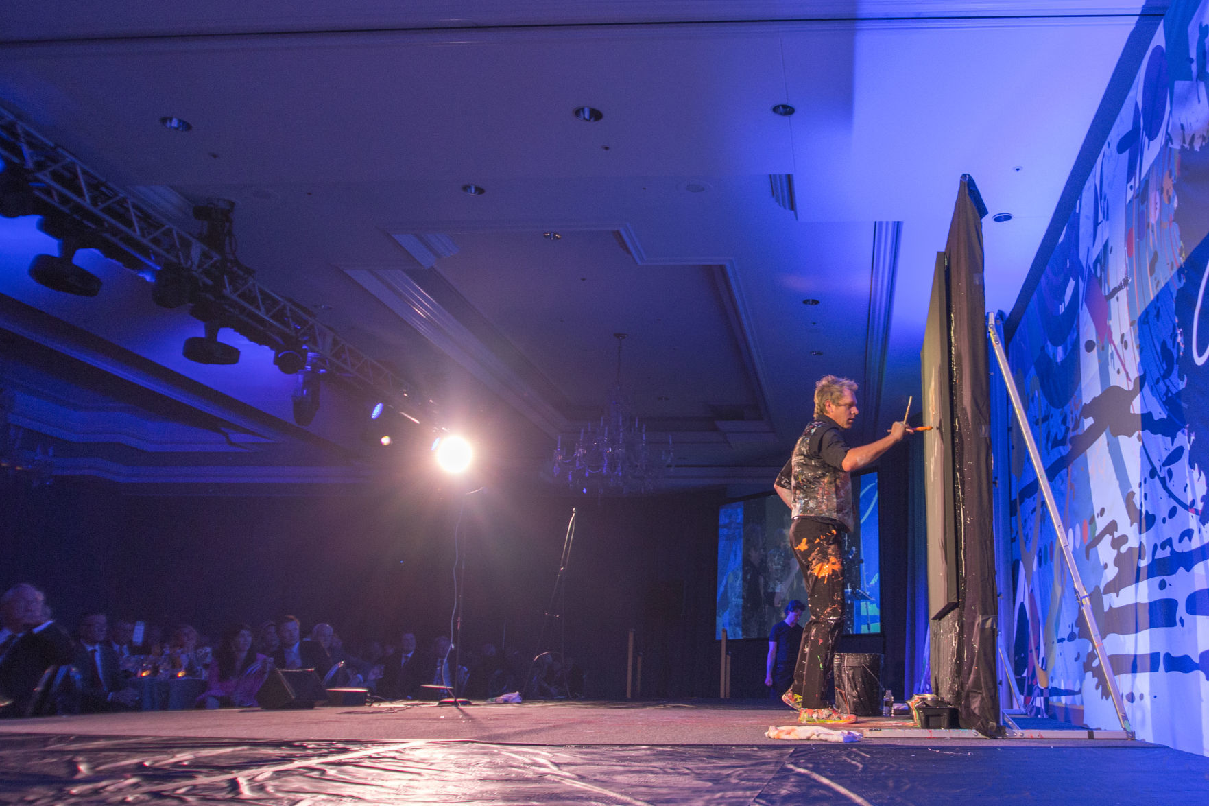 101318St.LukesArtofhealthgala52.jpg